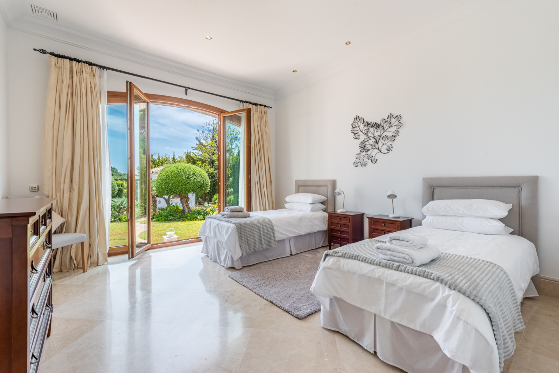 7 Bedroom Villa in Sotogrande - Photo 23