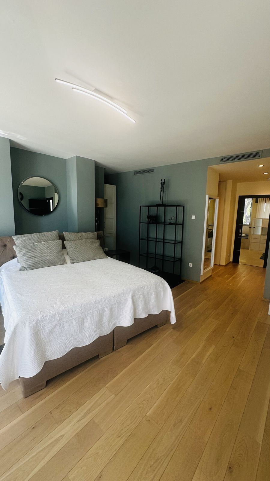 5 Bedroom Villa in Marbella - Photo 20