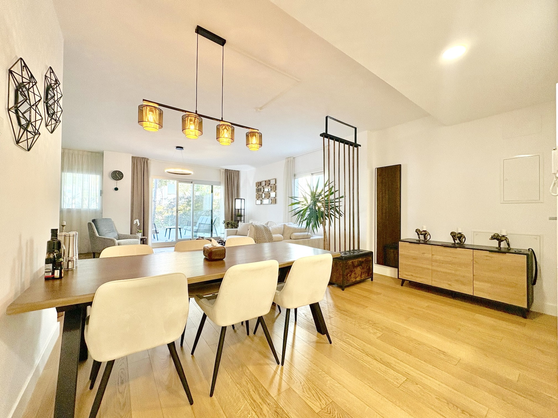 2 Bedroom Apartment in Mijas - Photo 13