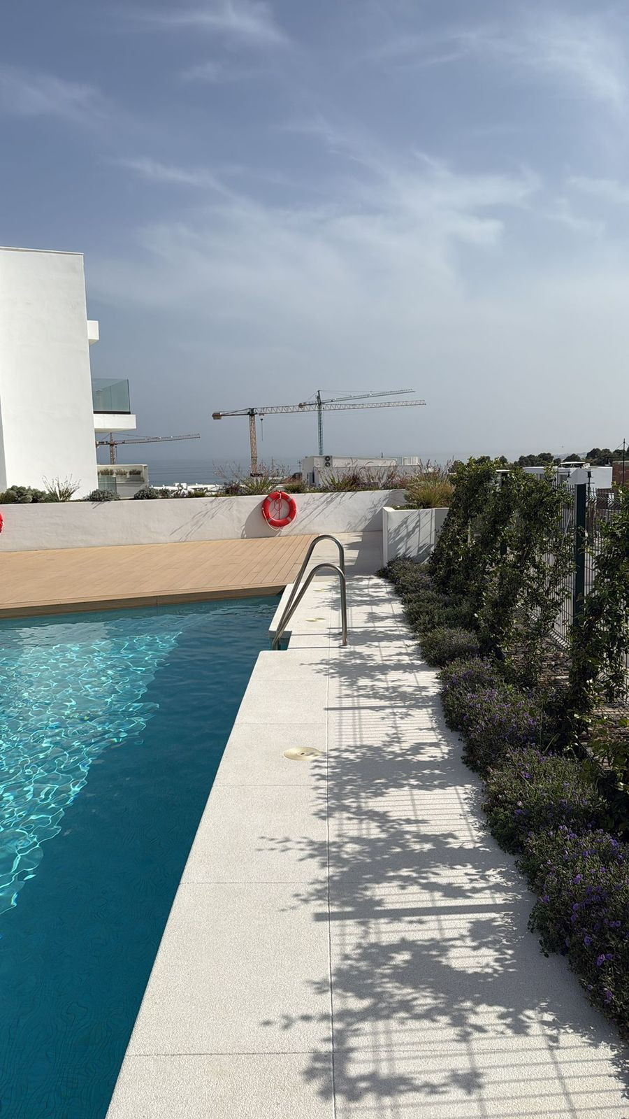 2 Bedroom Apartment in Benalmádena - Photo 19