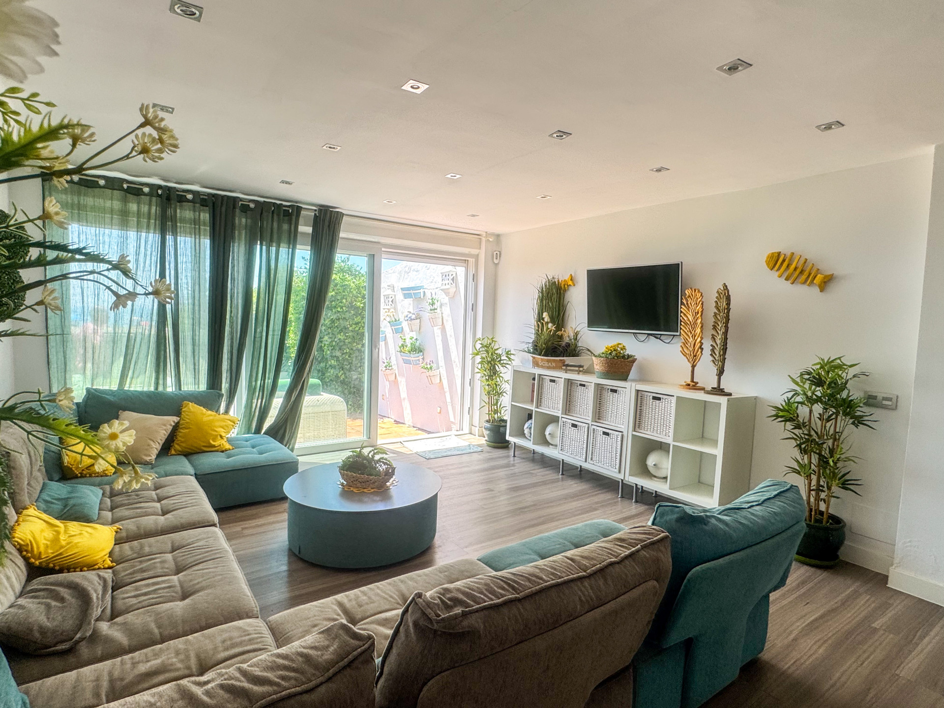 1 Bedroom Apartment in Casares - Photo 12