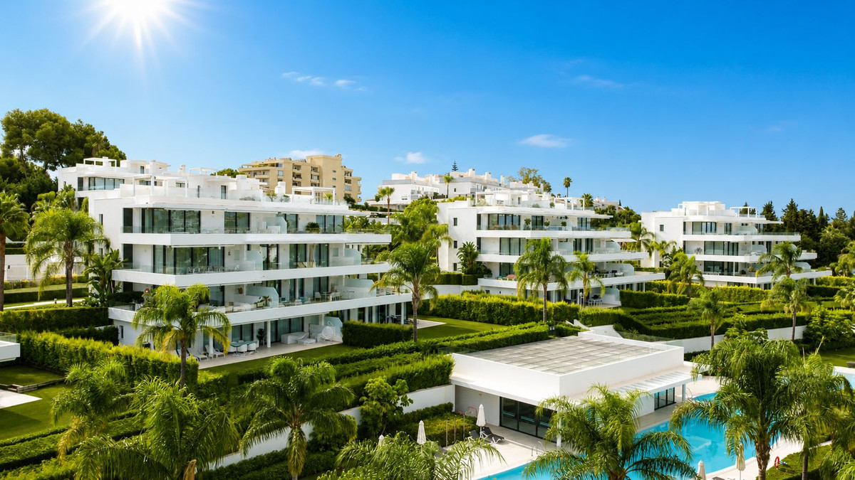 3 Bedroom Apartment in Estepona - Photo 21