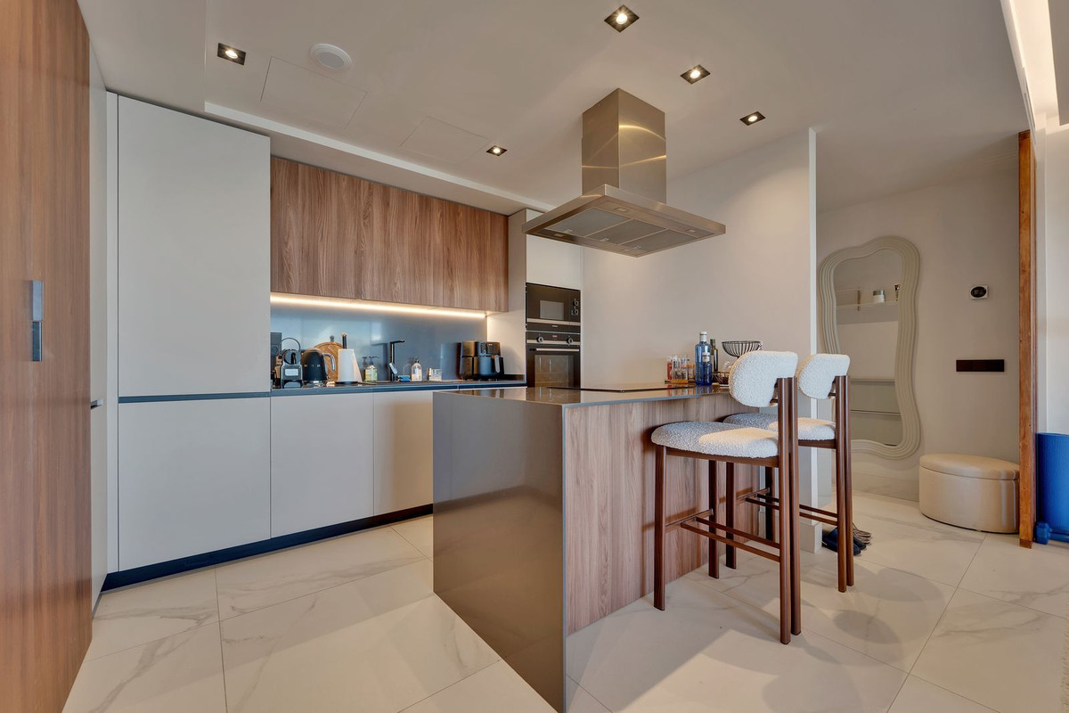 3 Bedroom Apartment in San Pedro de Alcántara - Photo 4