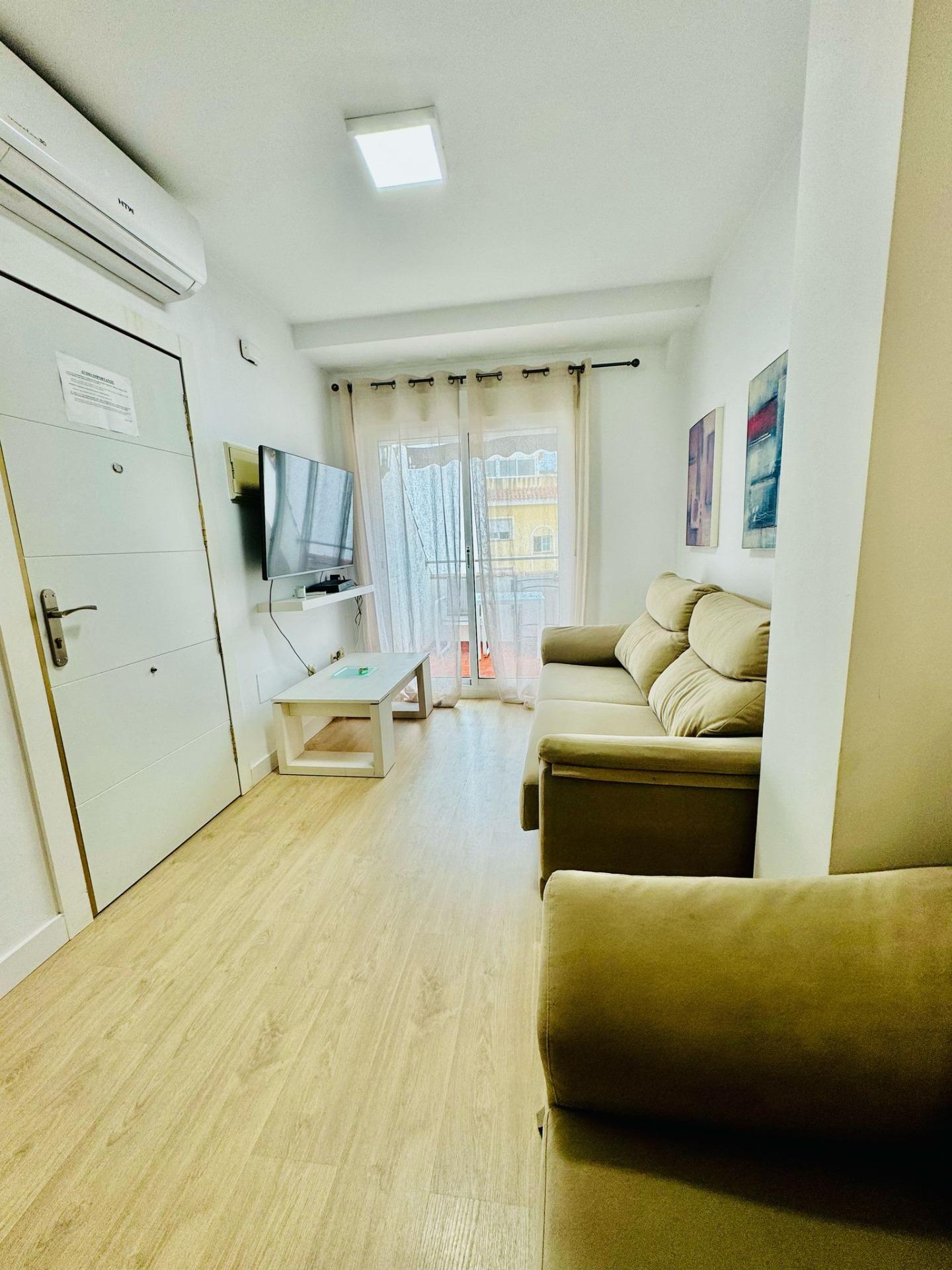3 Bedroom Penthouse in Benalmádena - Photo 17