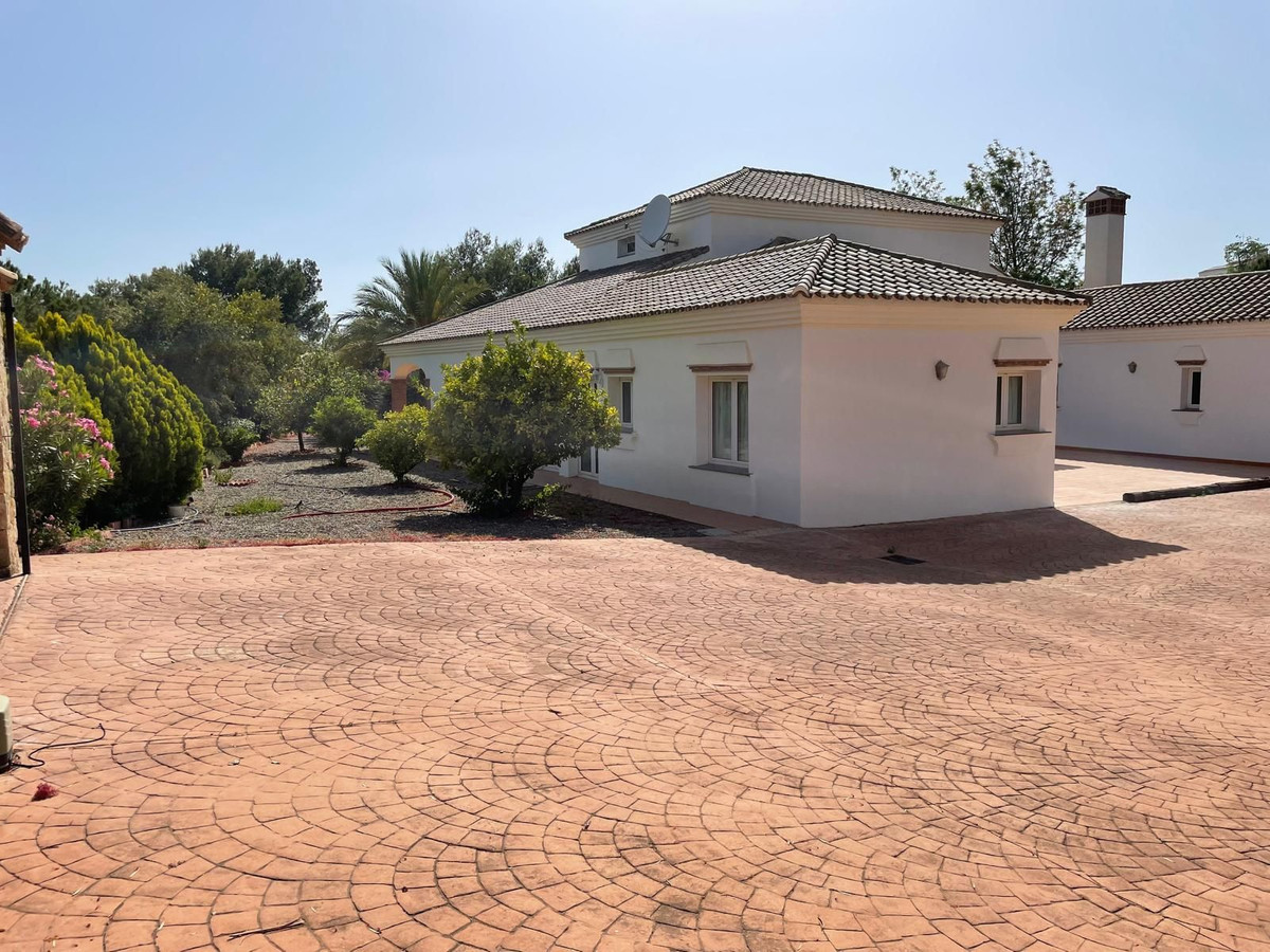 5 Bedroom Villa in Mijas - Photo 37