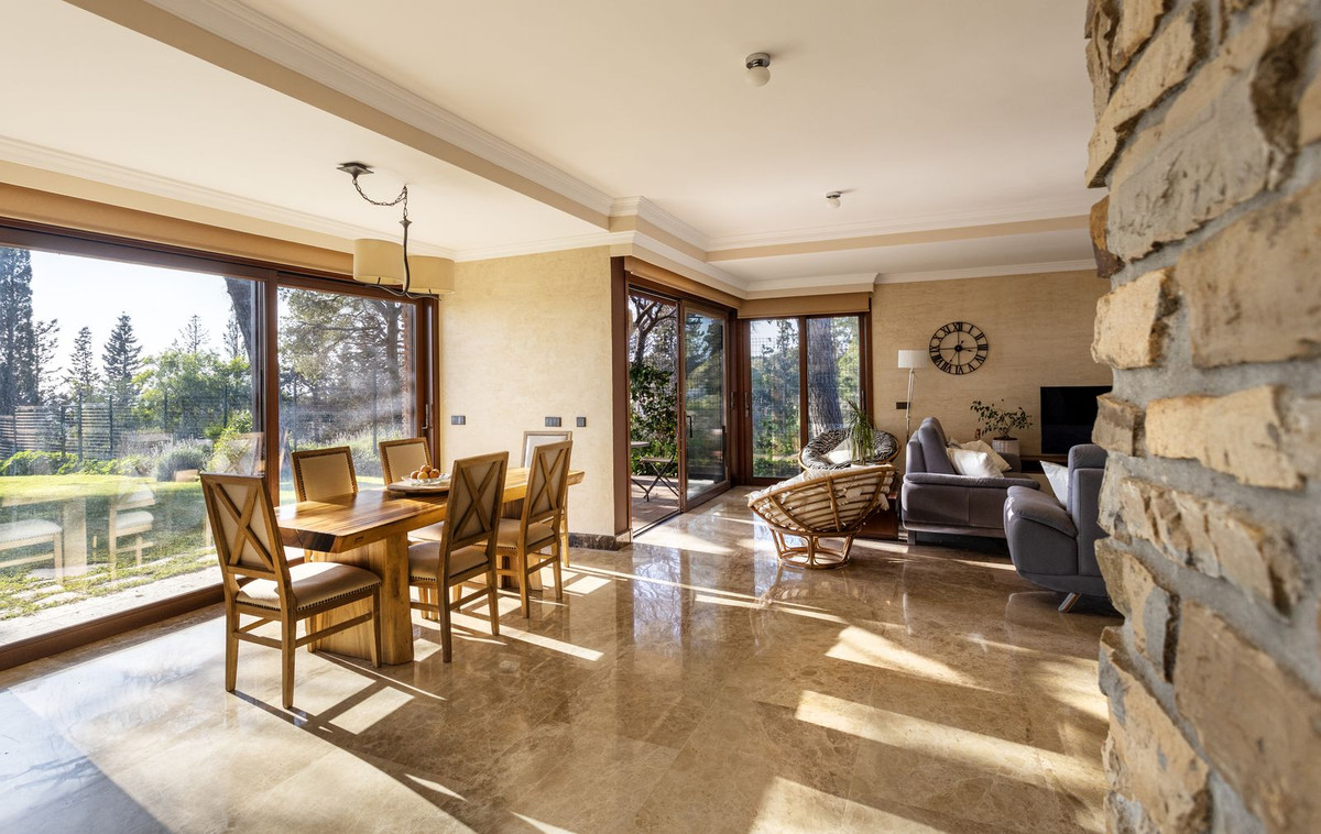 6 Bedroom Villa in Marbella - Foto 26