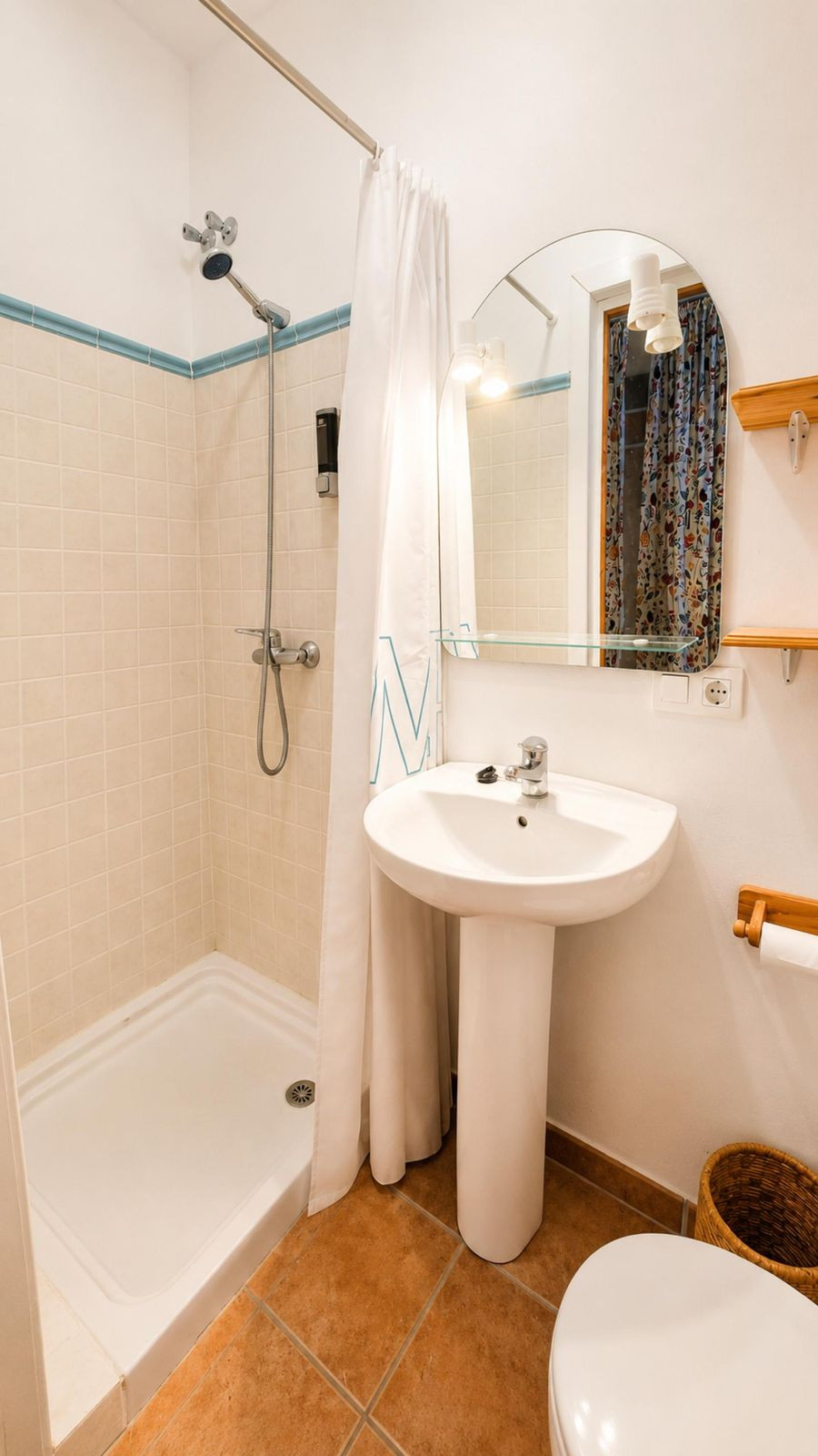6 Bedroom Townhouse in Tolox - Photo 12