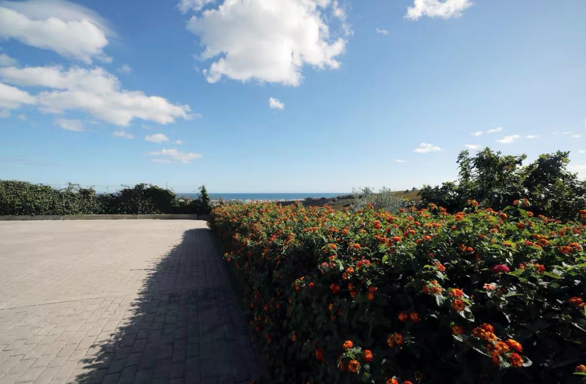 6 Bedroom Villa in Manilva - Photo 24