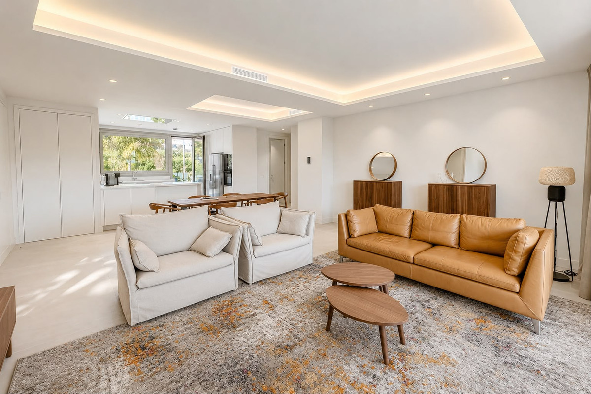 3 Bedroom Apartment in Marbella - Photo 17
