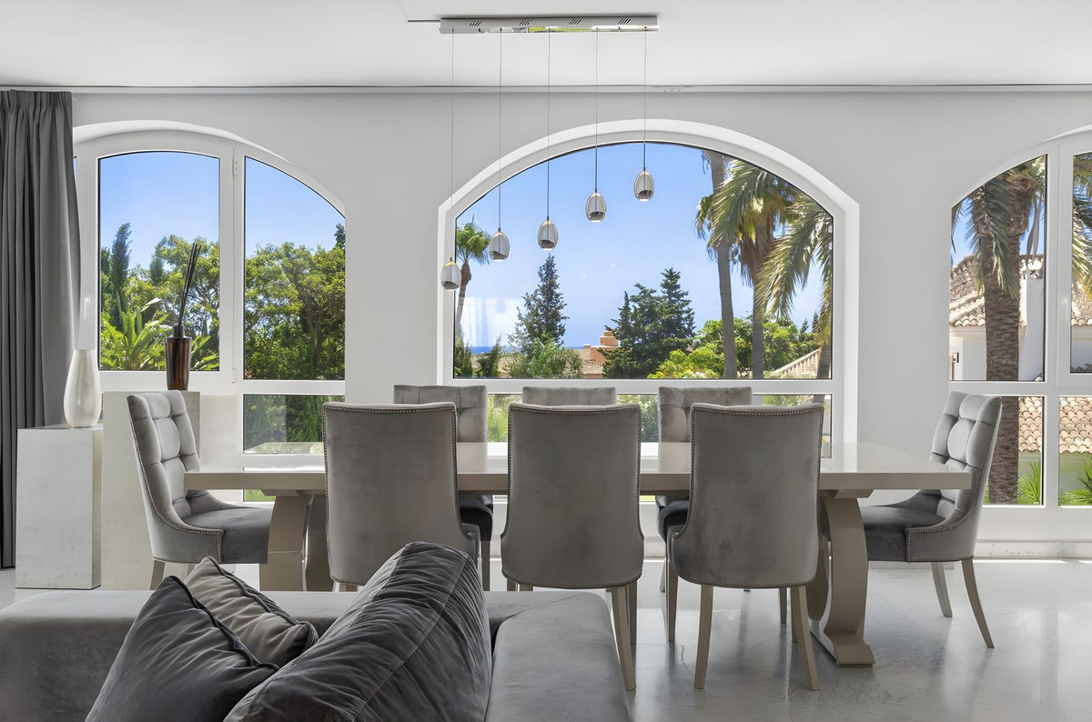 5 Bedroom Villa in Marbella - Foto 11