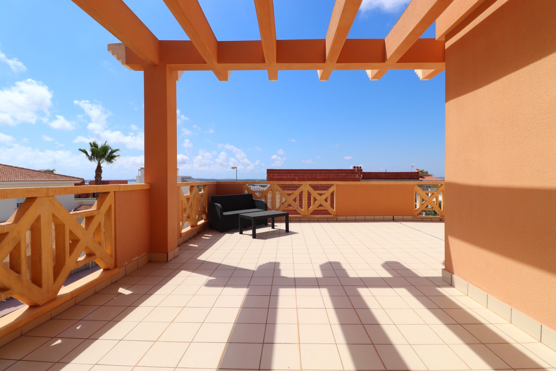 Moradia com 4 quartos com piscina em Alicante, Espanha – Foto 25