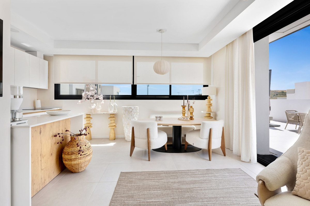 2 Bedroom Penthouse in Estepona