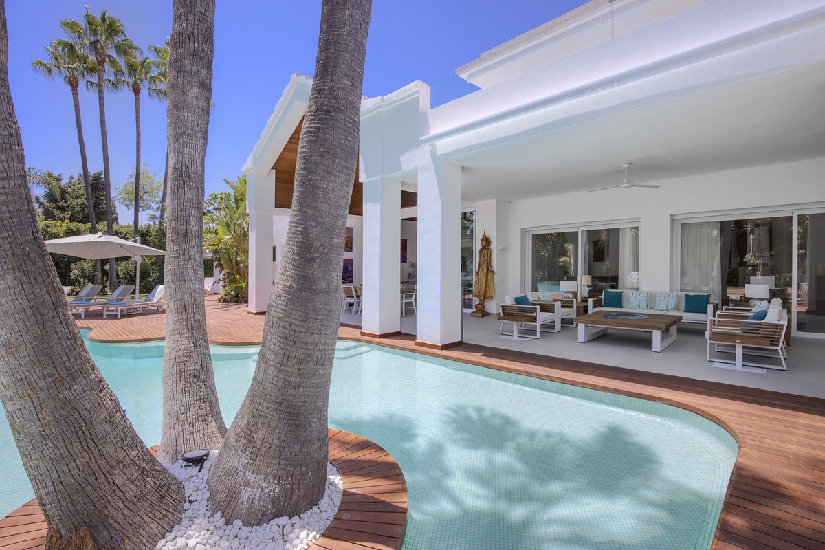 6 Bedroom Villa in San Pedro de Alcántara - Foto 7