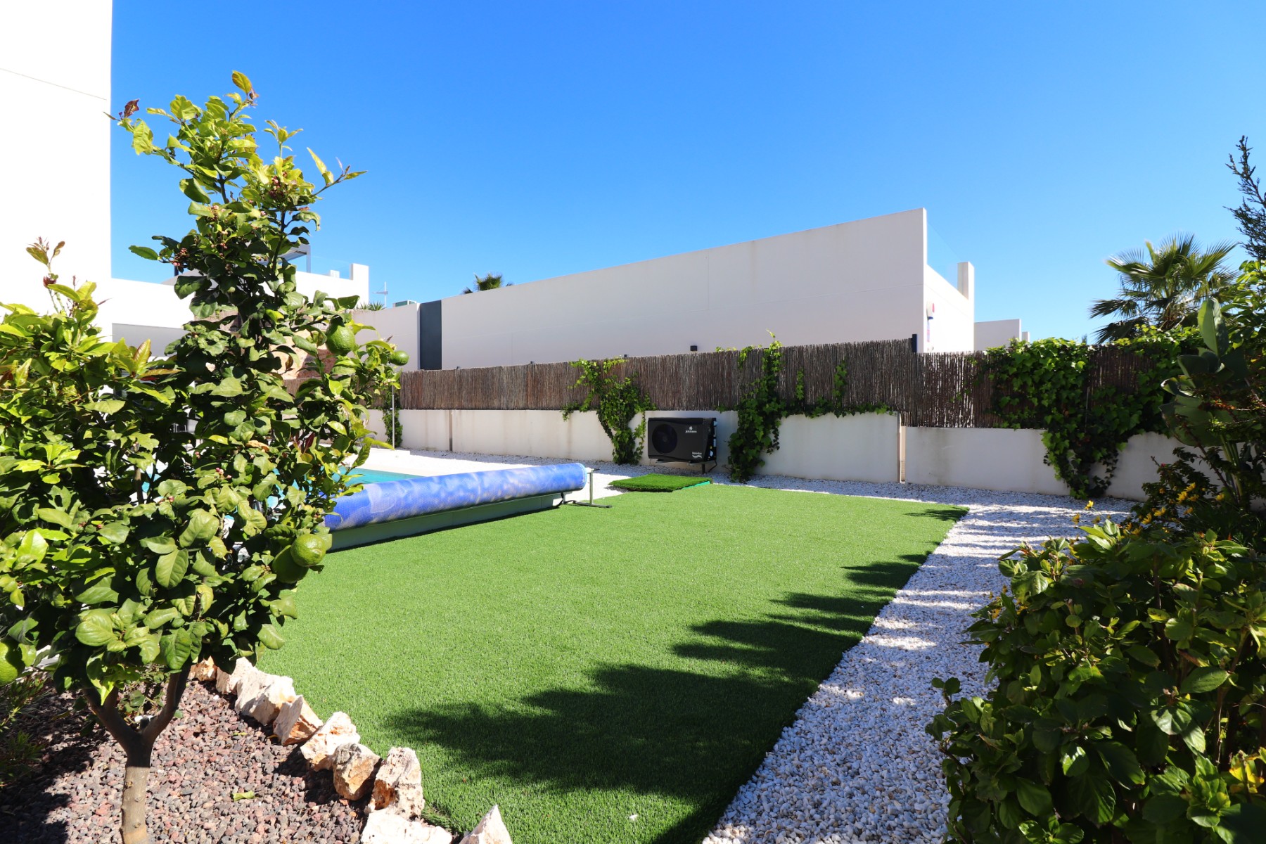 Moradia com 3 quartos com piscina em Alicante, Espanha – Foto 23