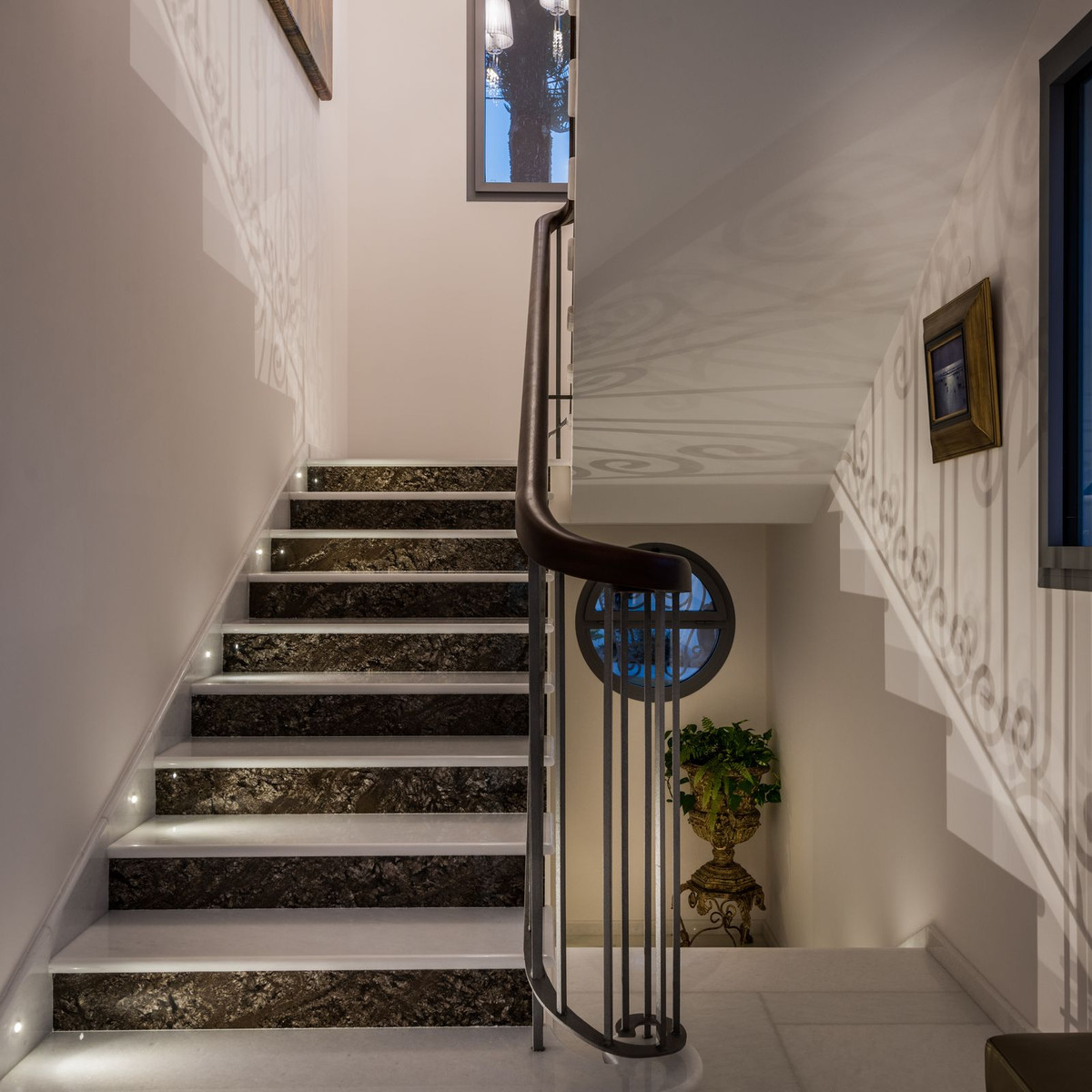6 Bedroom Villa in Marbella - Photo 10