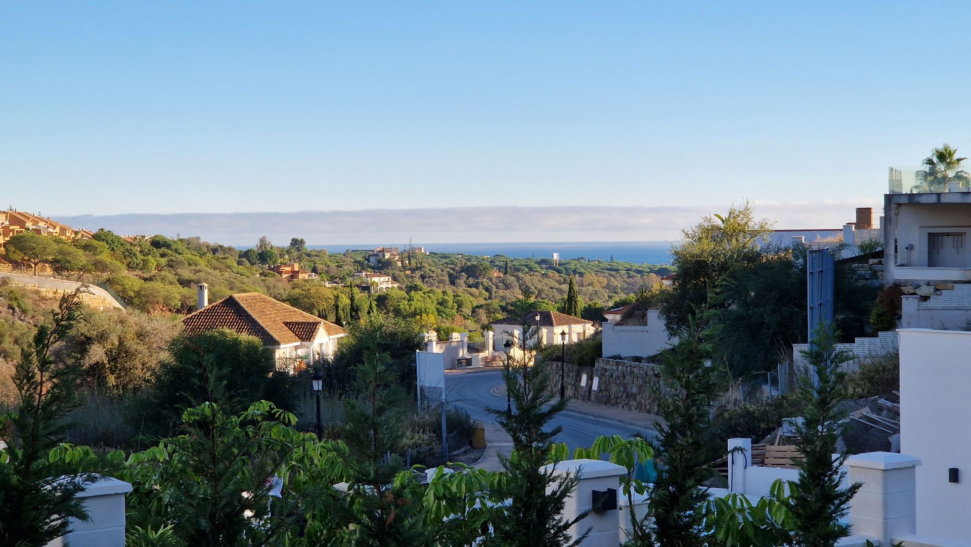 4 Bedroom Villa in Marbella - Photo 7