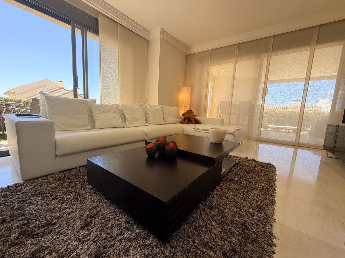2 Bedroom Apartment in Marbella - Photo 8