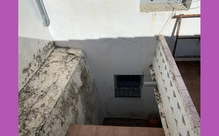 4 Bedroom Villa in Jimena de la Frontera - Photo 3