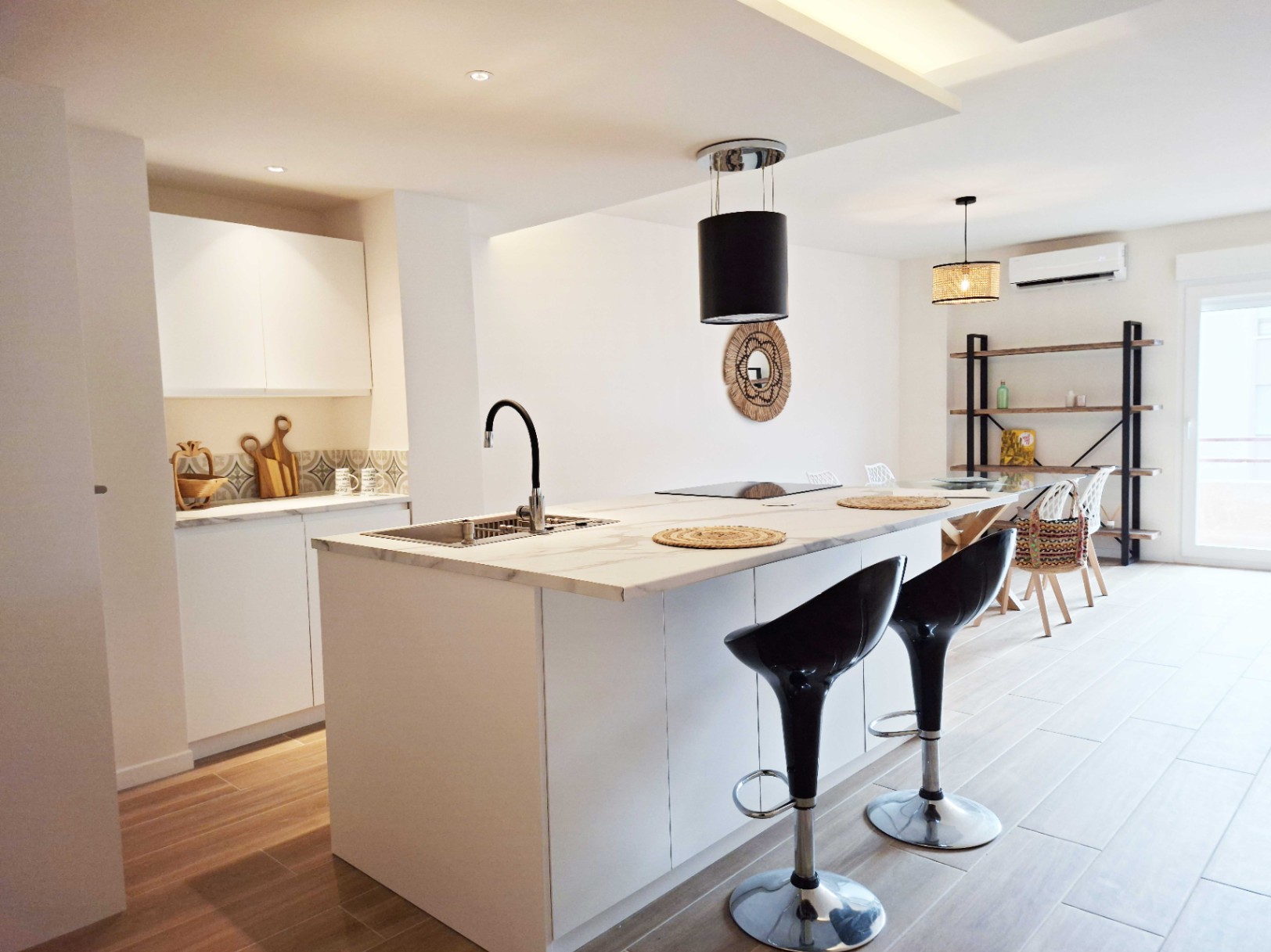 Appartamento con 3 camere a Alicante, Spagna – Foto 2
