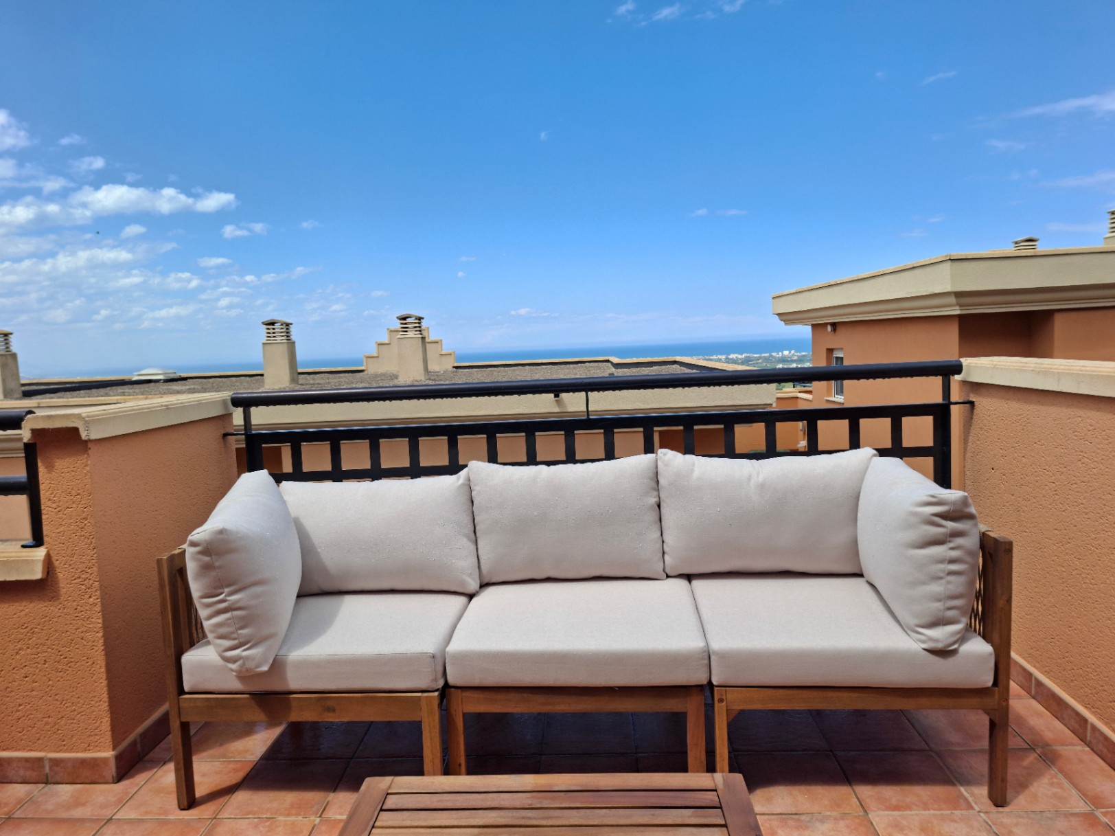 Apartamento com 2 quartos com piscina em Alicante, Espanha – Foto 3