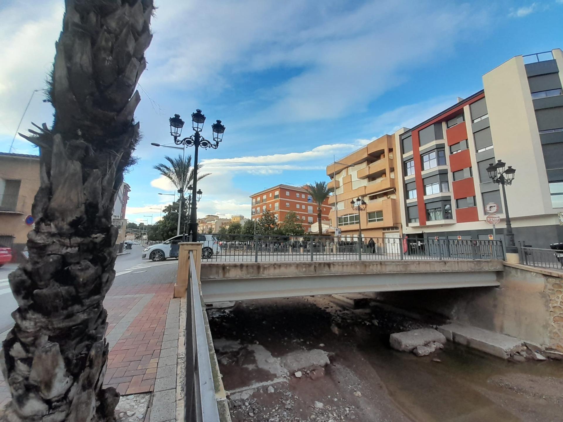 Piso de 4 dormitorios en Murcia – Foto 4