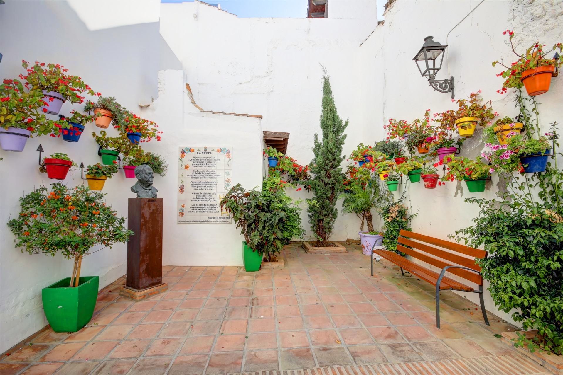 4 Bedroom Townhouse in Estepona - Photo 8