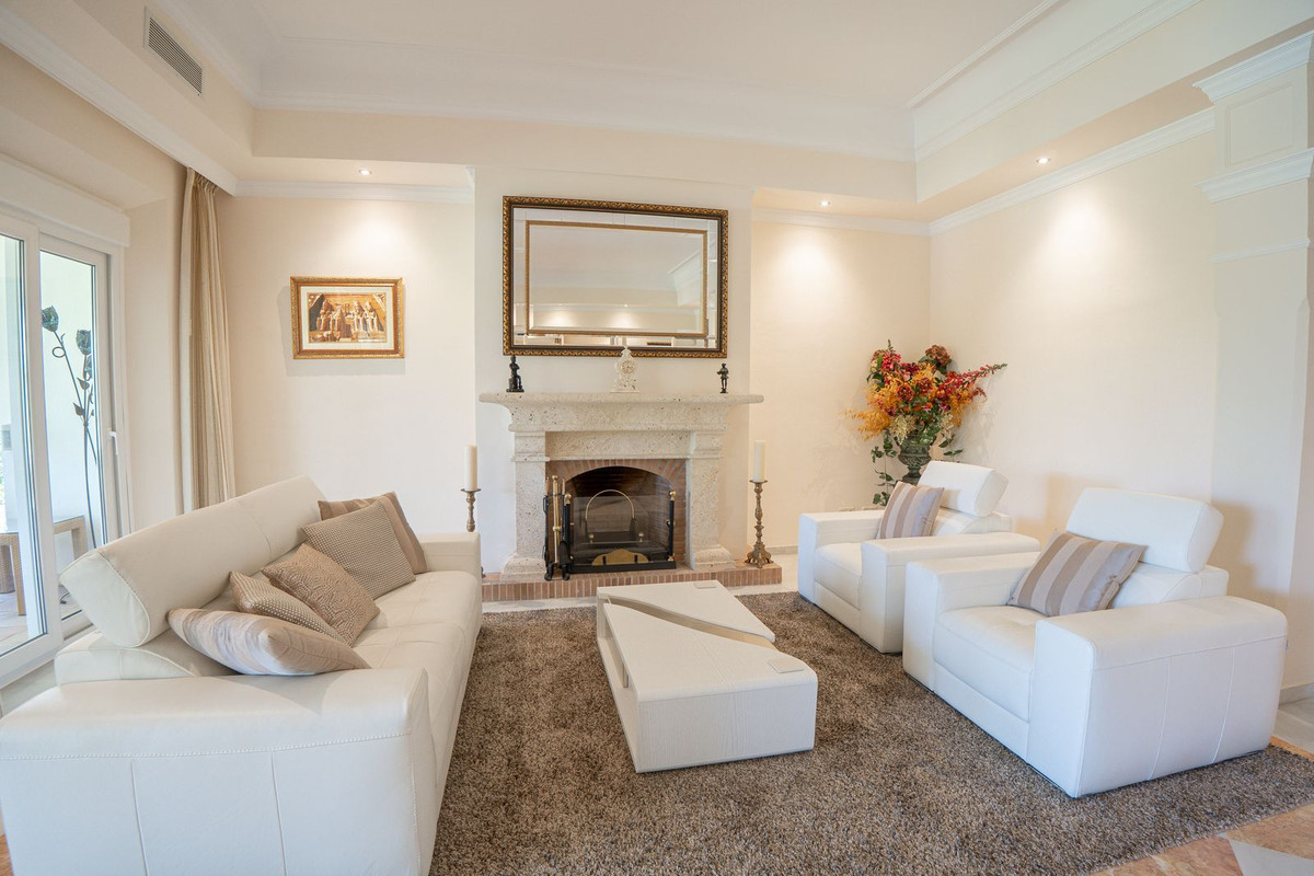 6 Bedroom Villa in Estepona - Foto 7