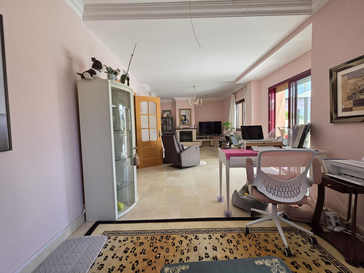 5 Bedroom Townhouse in Coín - Foto 16
