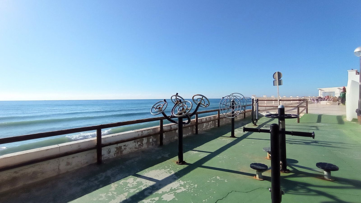 Apartment in Mijas - Photo 18