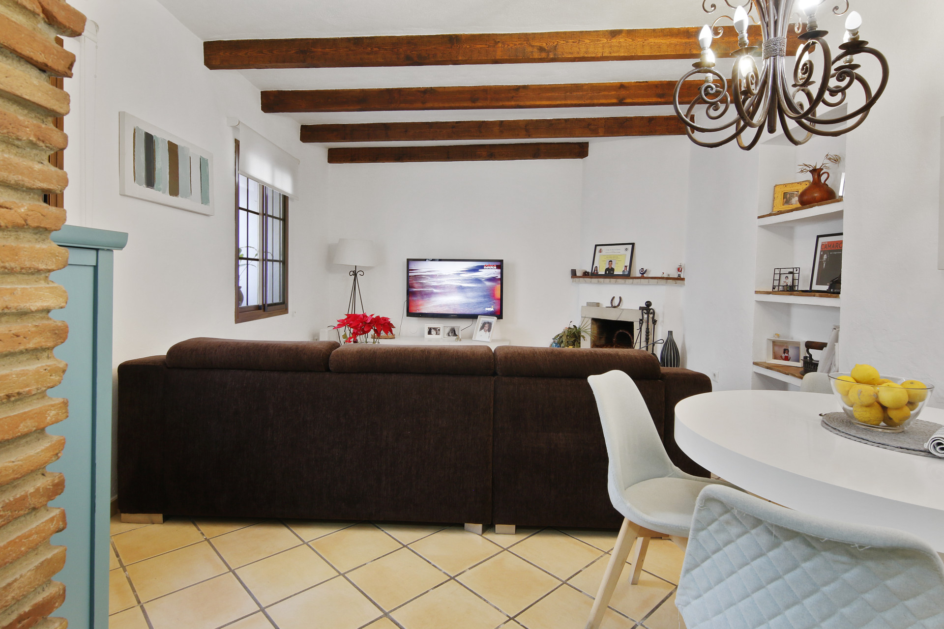 2 Bedroom Townhouse in Estepona - Photo 16