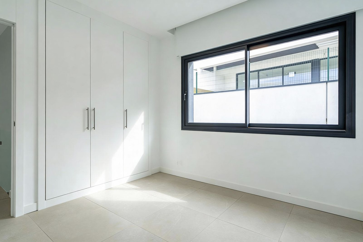 3 Bedroom Villa in Estepona - Photo 13