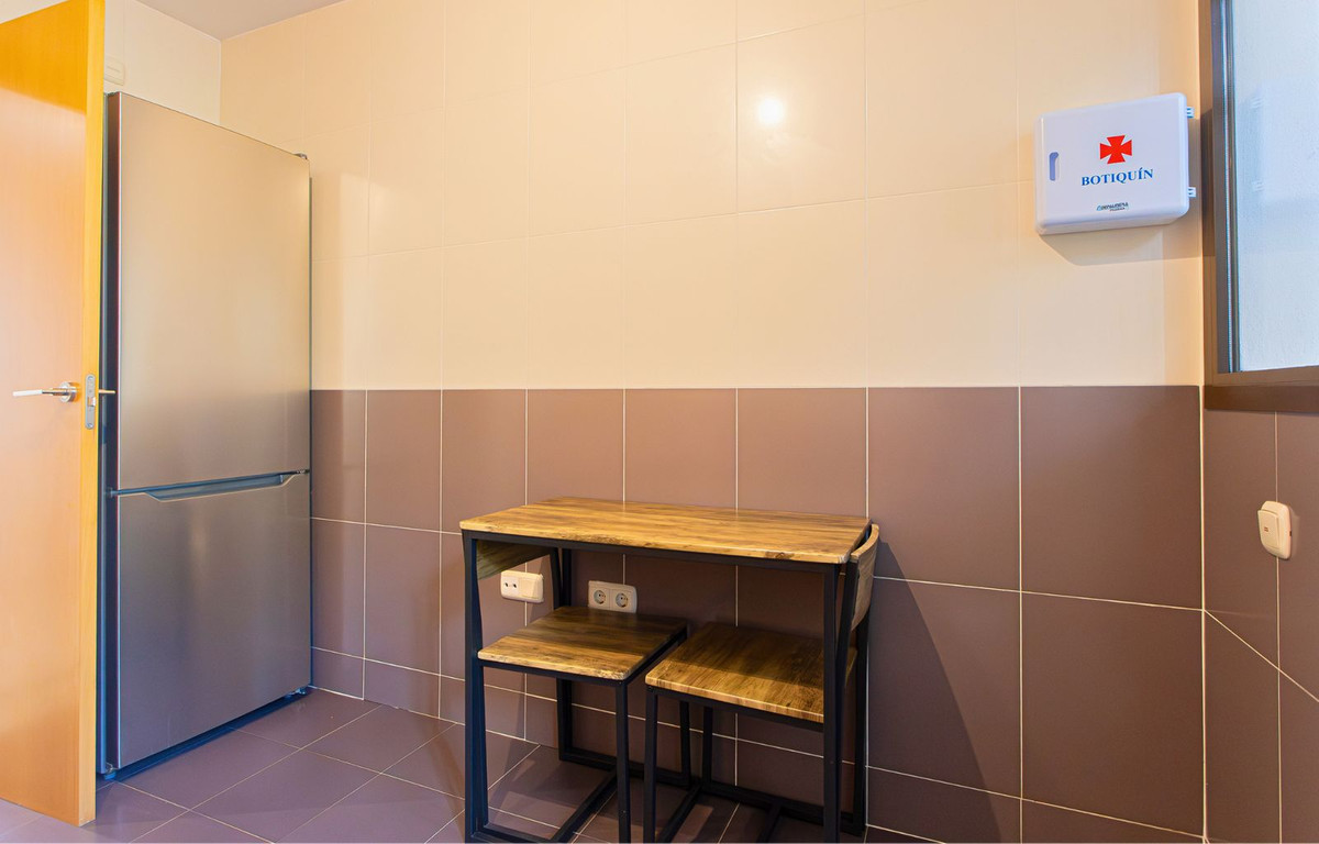 2 Bedroom Apartment in Casares - Photo 15