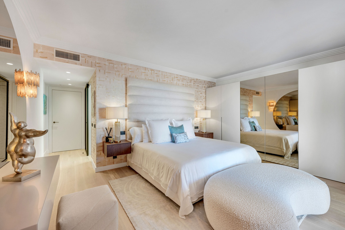 4 Bedroom Apartment in Marbella - Foto 10