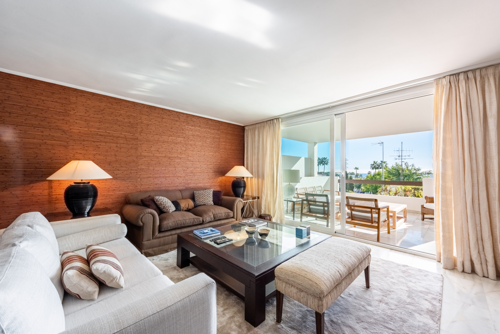 2 Bedroom Apartment in Estepona
