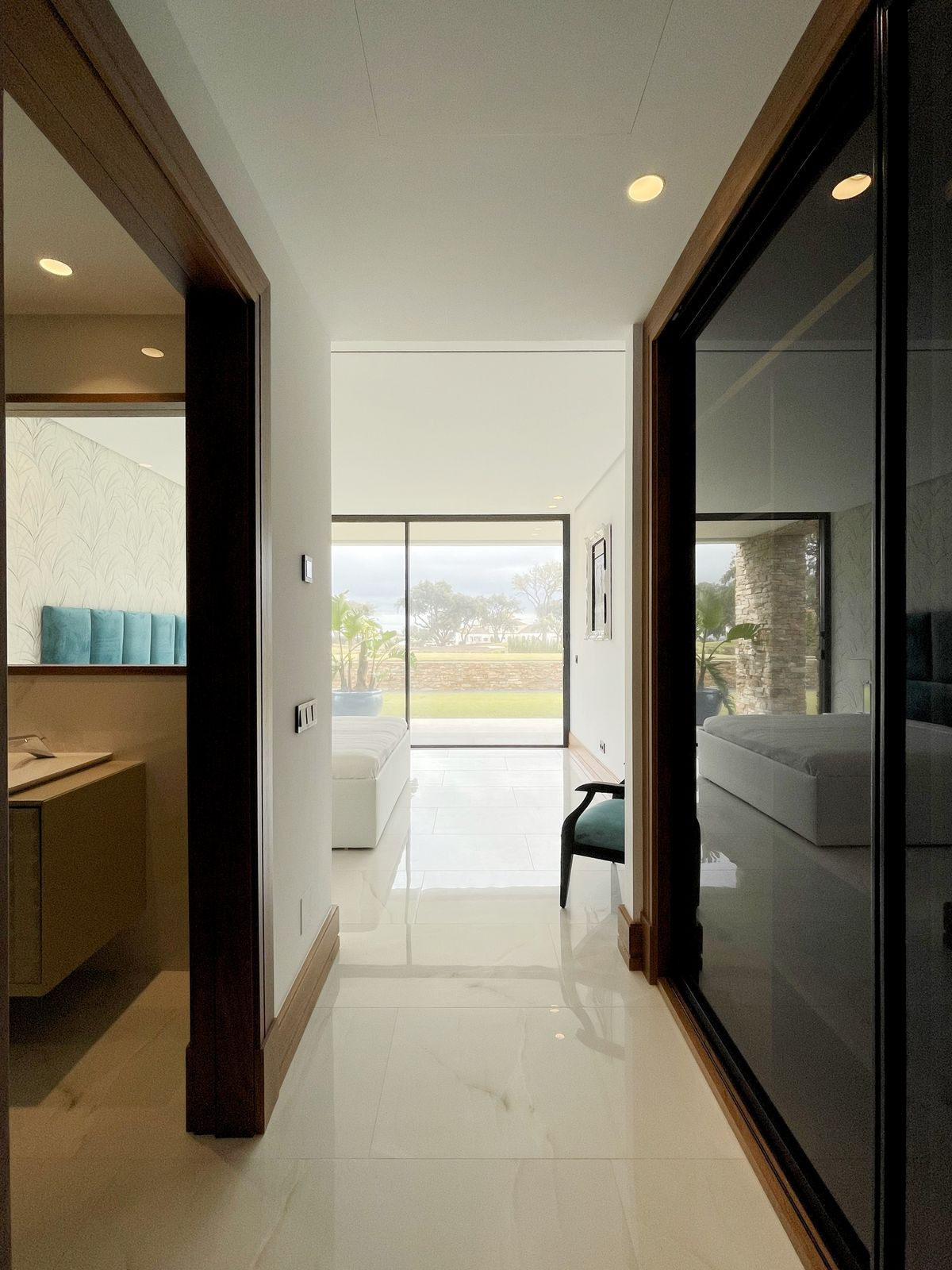 6 Bedroom Villa in San Roque - Photo 86