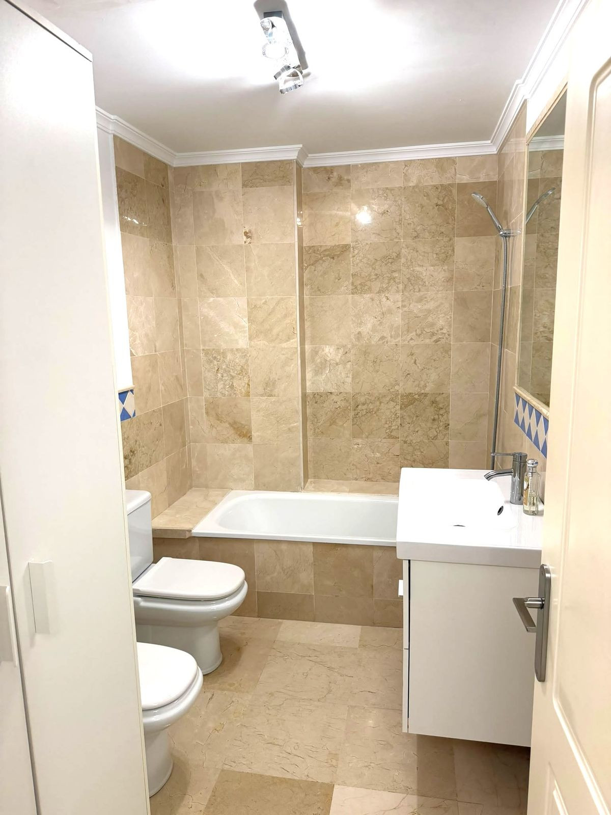 Apartamento com 2 quartos com piscina em Málaga, Espanha – Foto 9