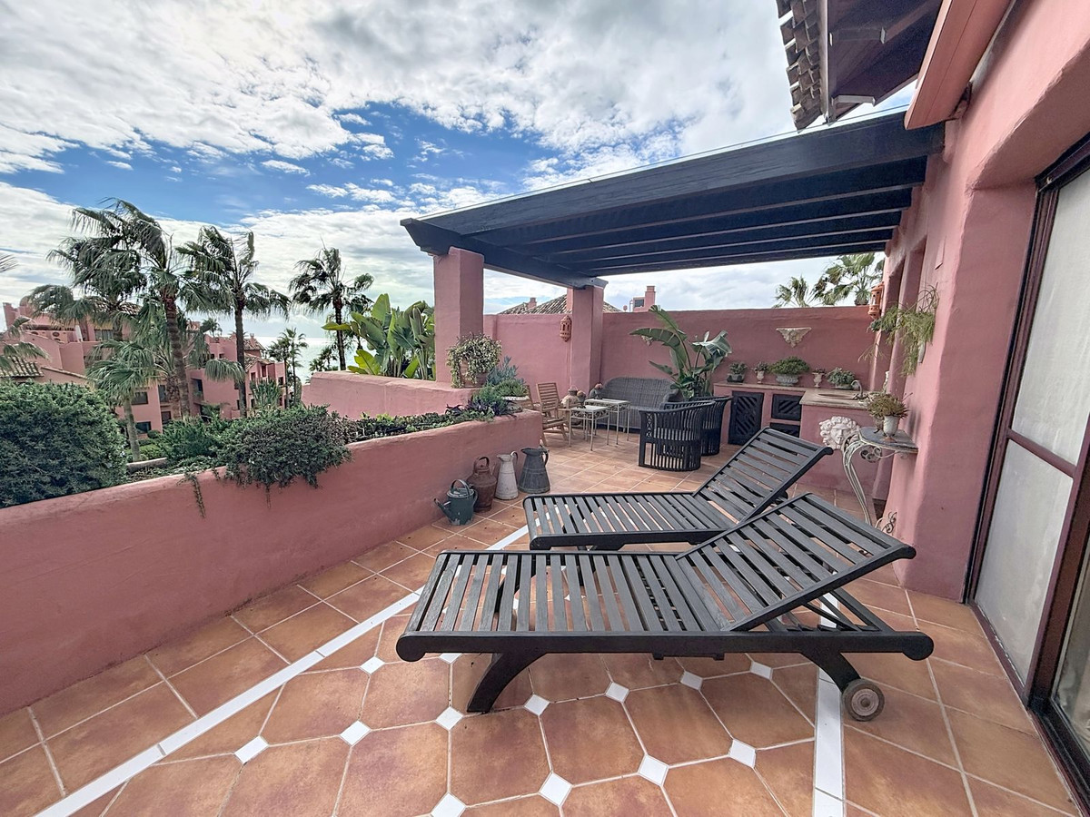 3 Bedroom Penthouse in Estepona - Фото 19