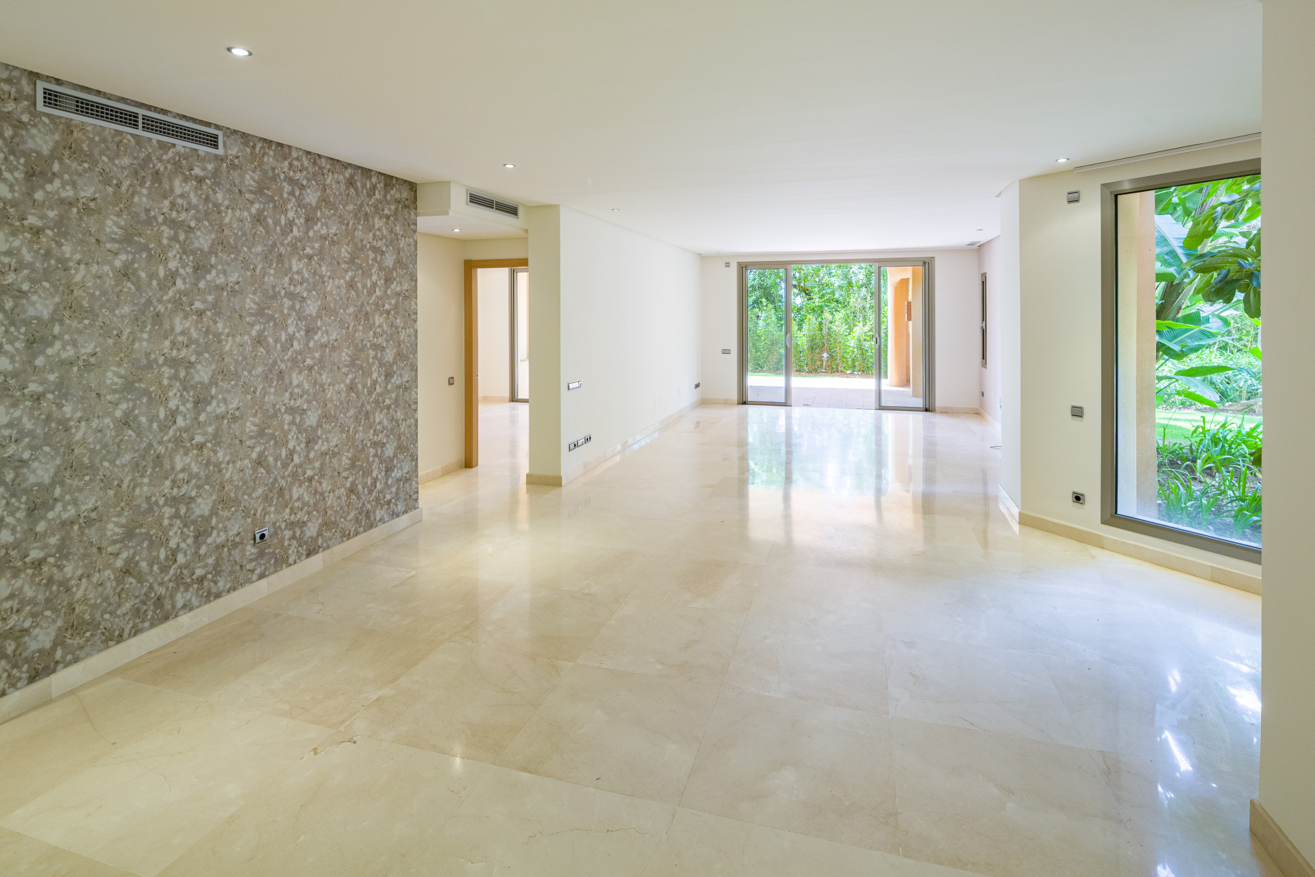 2 Bedroom Apartment in Marbella - Foto 9