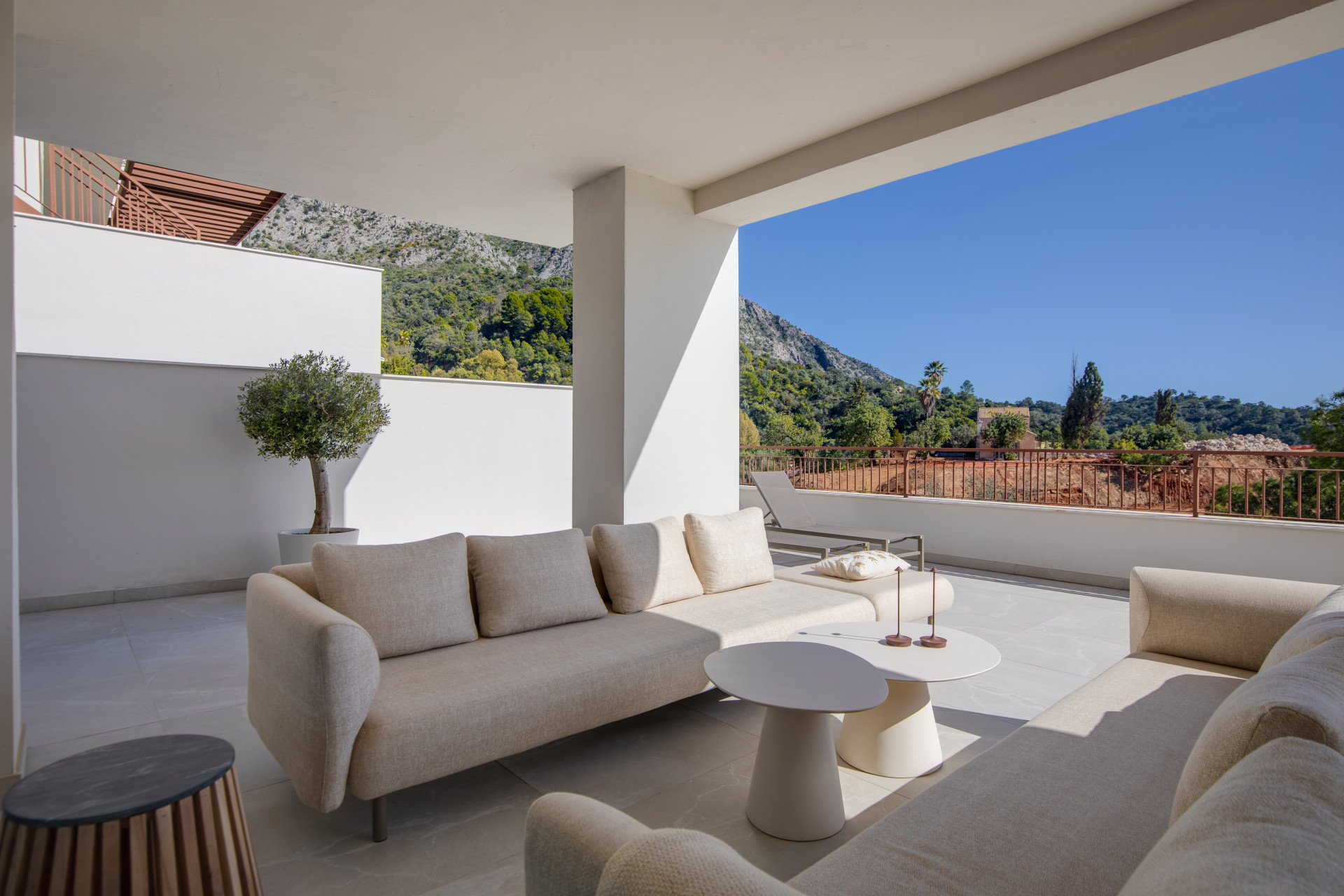 3 Bedroom Apartment in Istán - Photo 20
