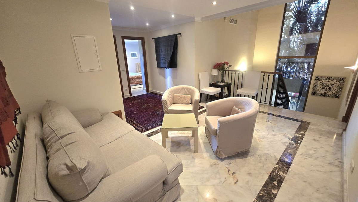 7 Bedroom Villa in Marbella - Photo 43