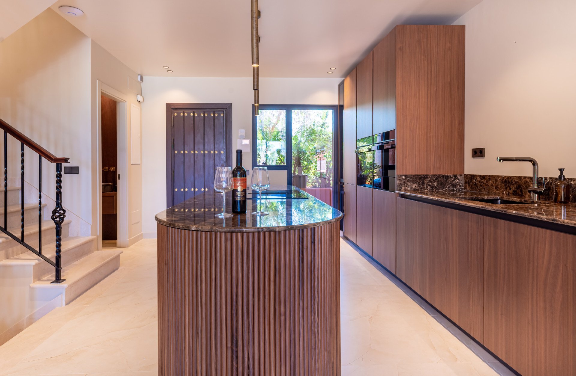 4 Bedroom Townhouse in Marbella - Photo 17