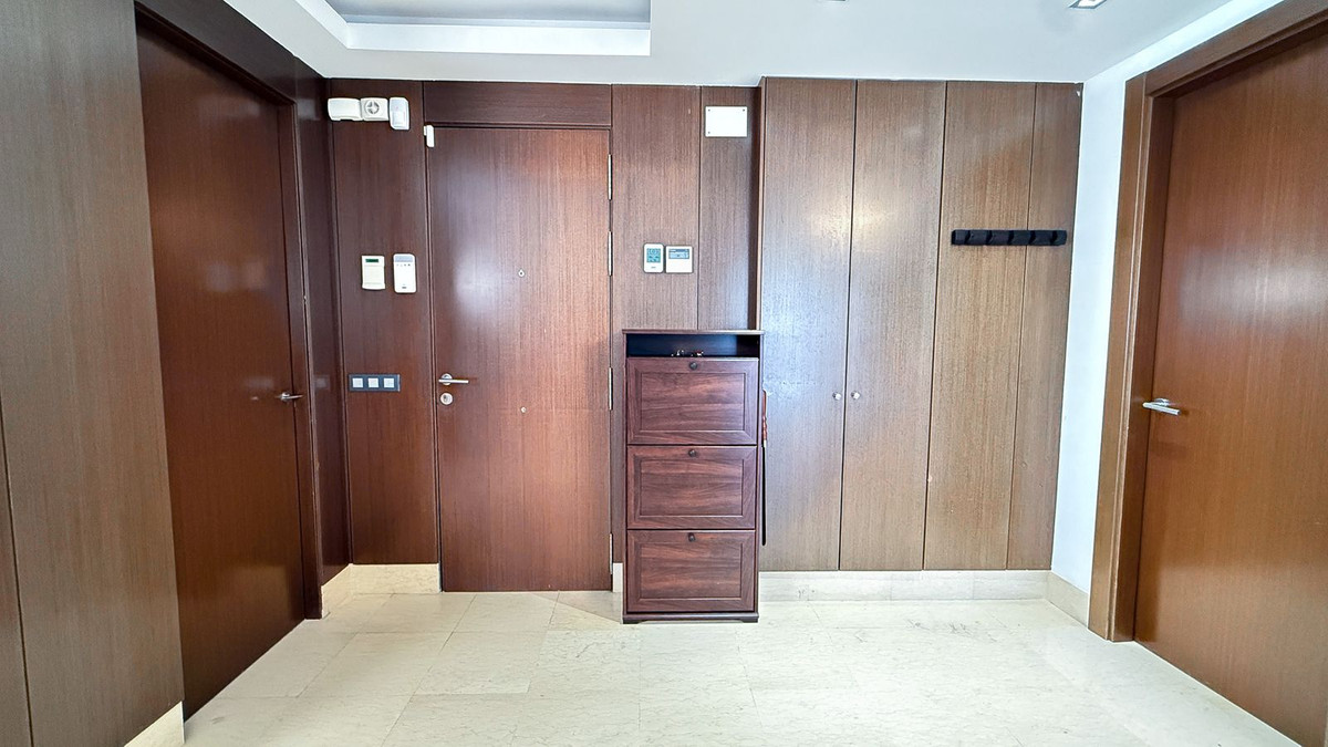 3 Bedroom Apartment in Benahavís - Photo 24