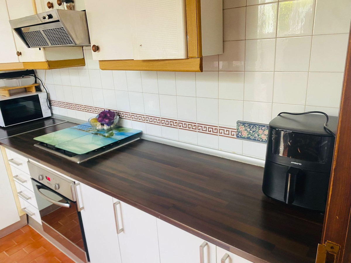 3 Bedroom Townhouse in Estepona - Foto 7