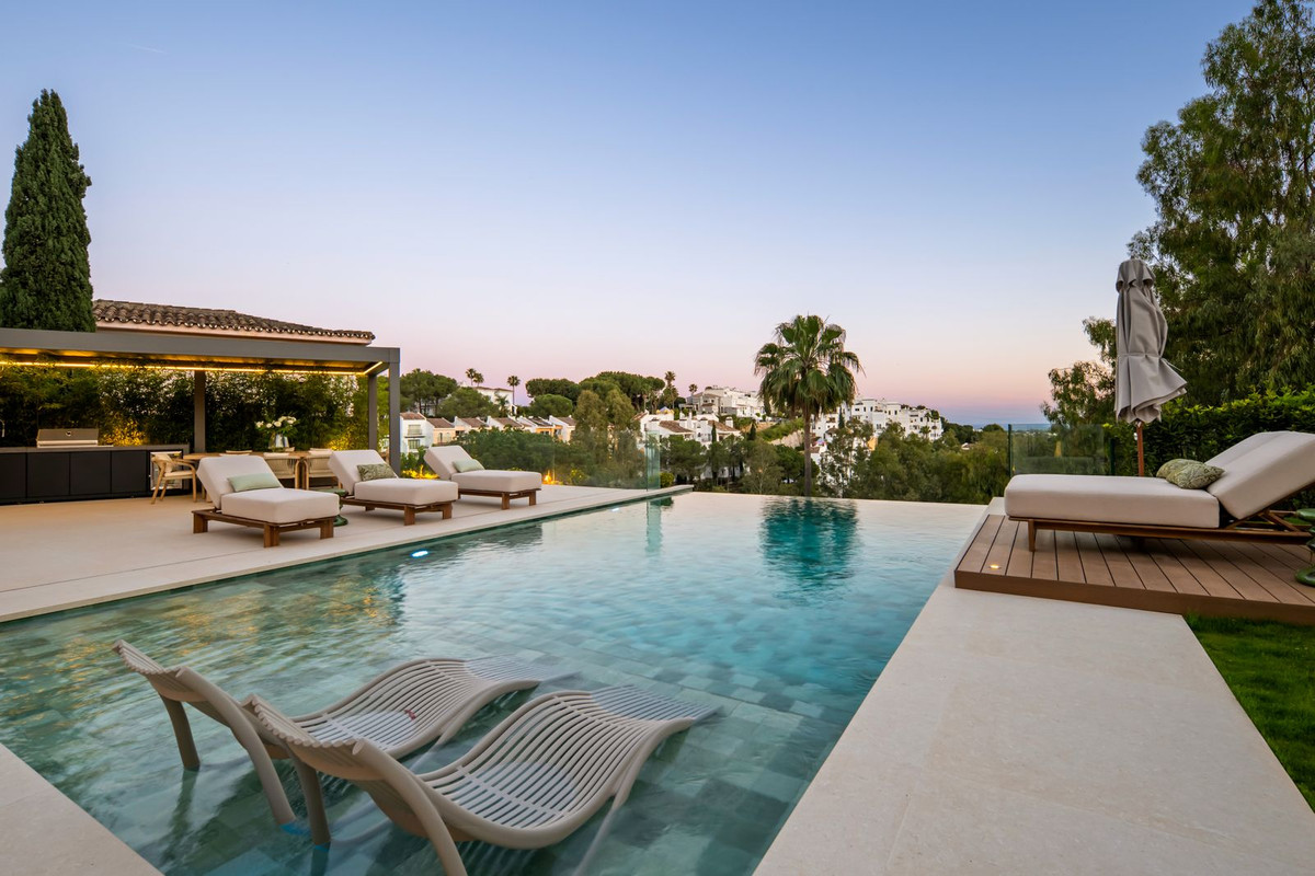 6 Bedroom Villa in Benahavís - Foto 2