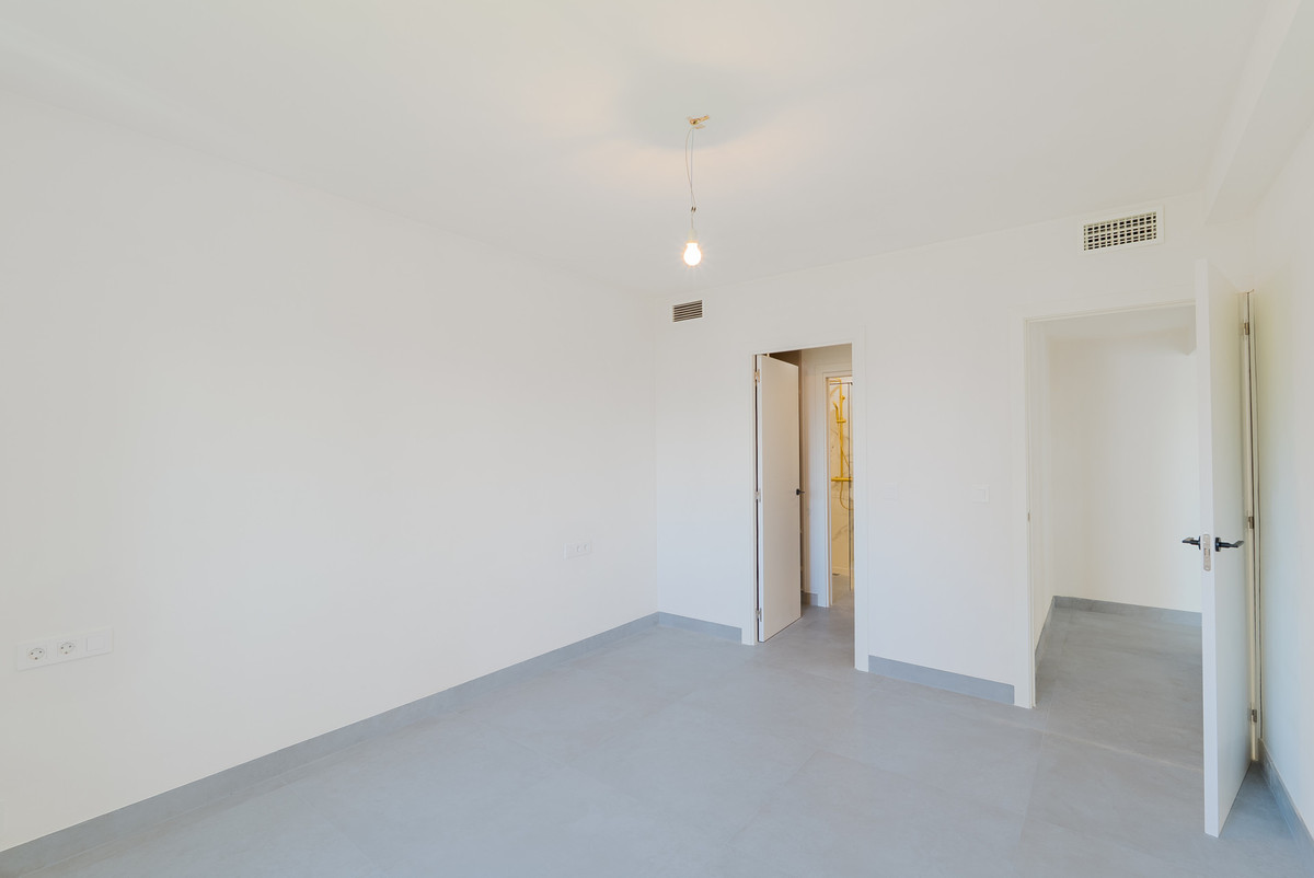 3 Bedroom Apartment in Marbella - Фото 25