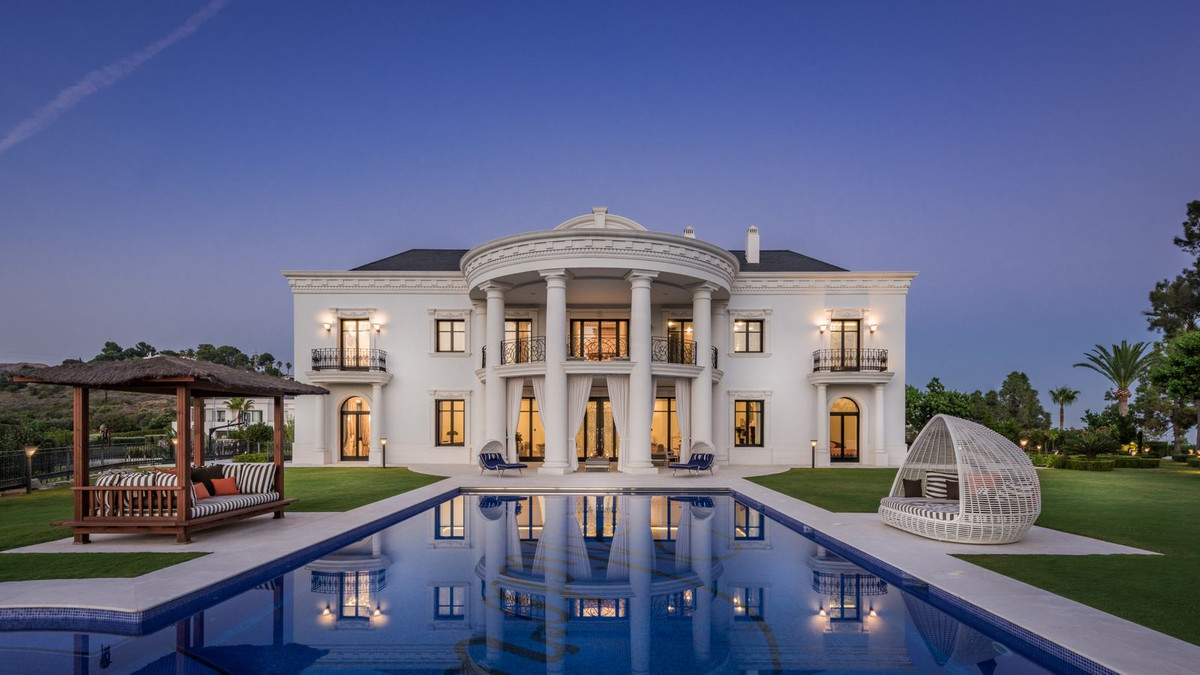 7 Bedroom Villa in Marbella - Photo 45