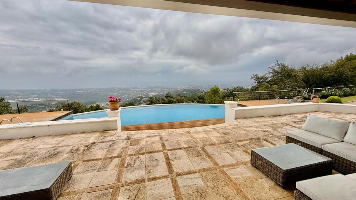 5 Bedroom Villa in Benahavís - Фото 15