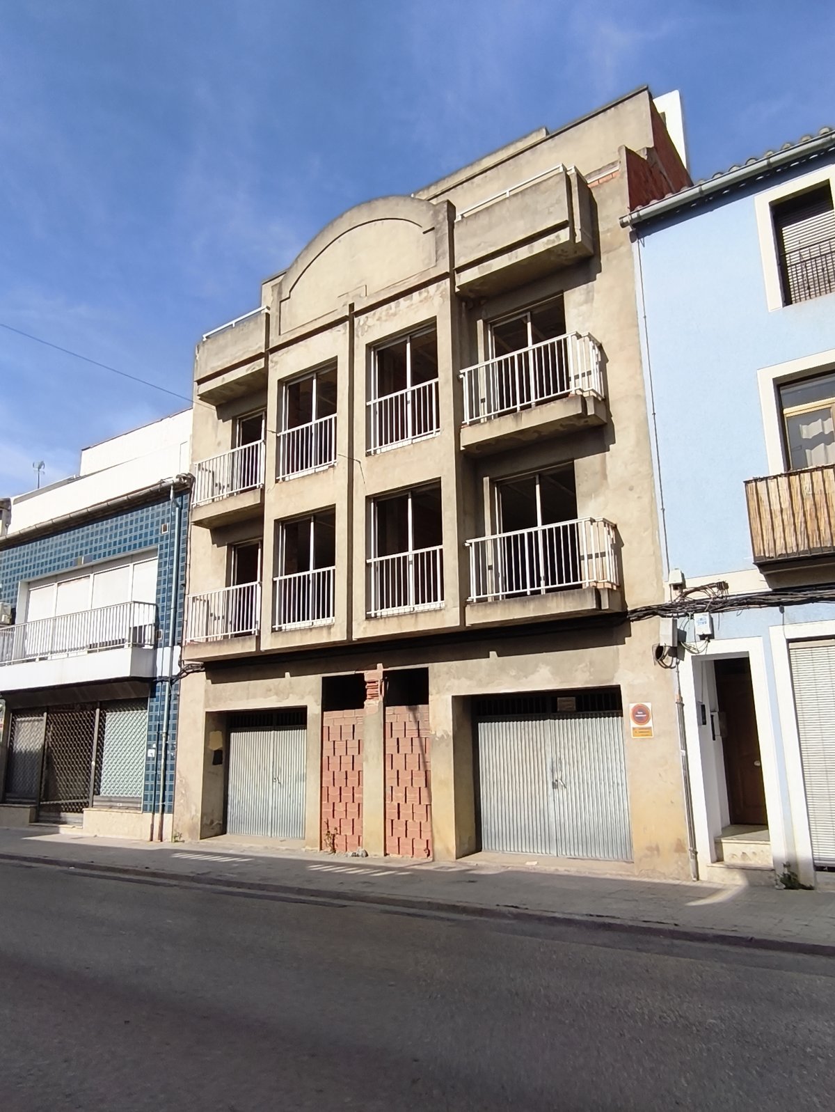 Bedrijfsruimte in Valencia, Spanje – Foto 1