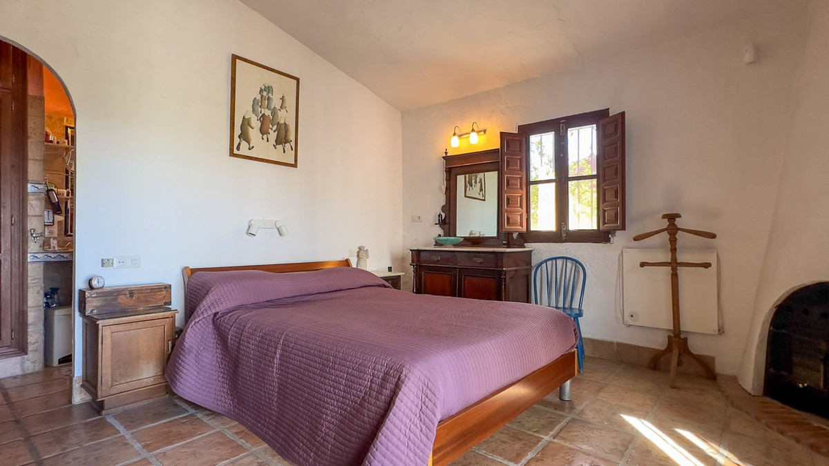 3 Bedroom Country house in Alhaurín el Grande - Photo 19