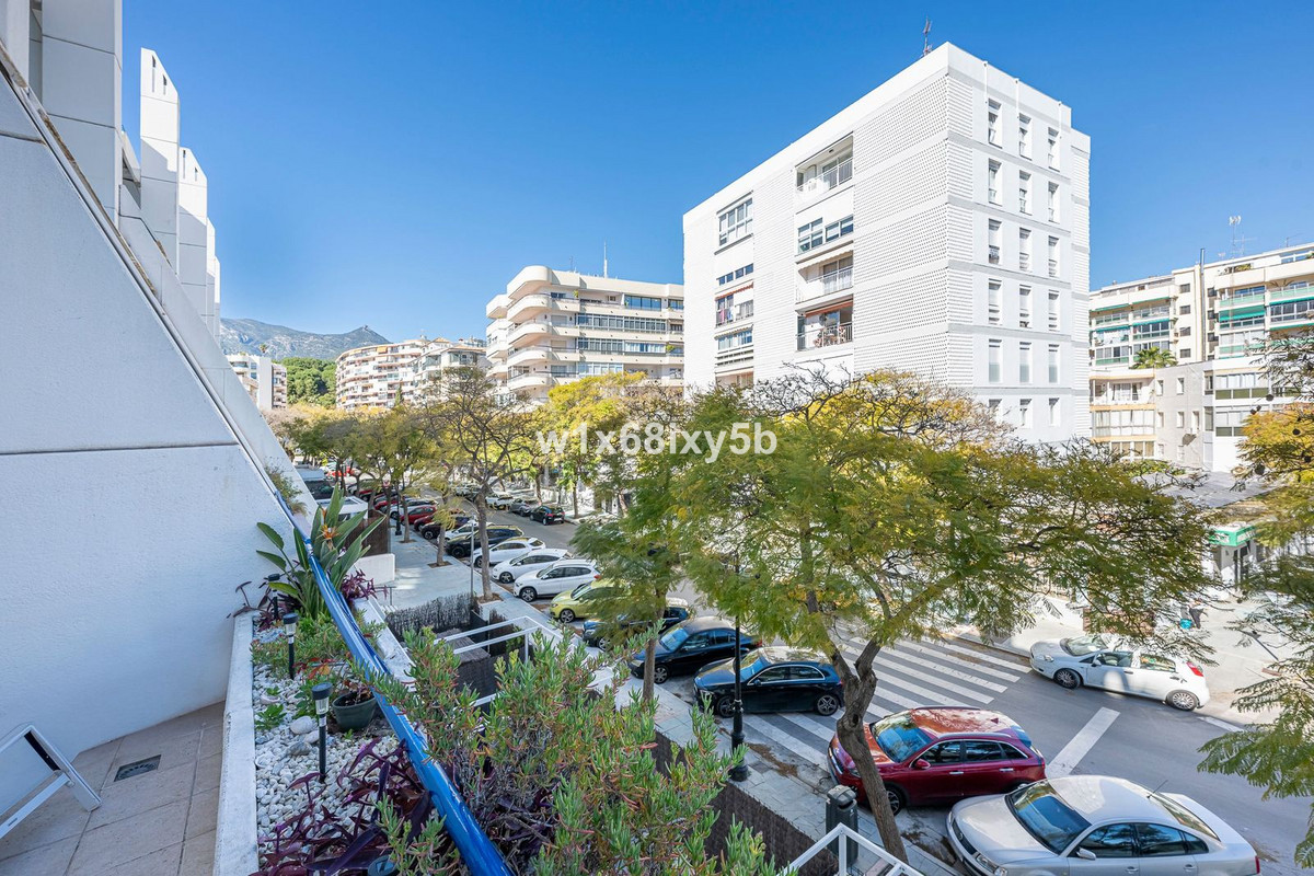 2 Bedroom Apartment in Marbella - Foto 29